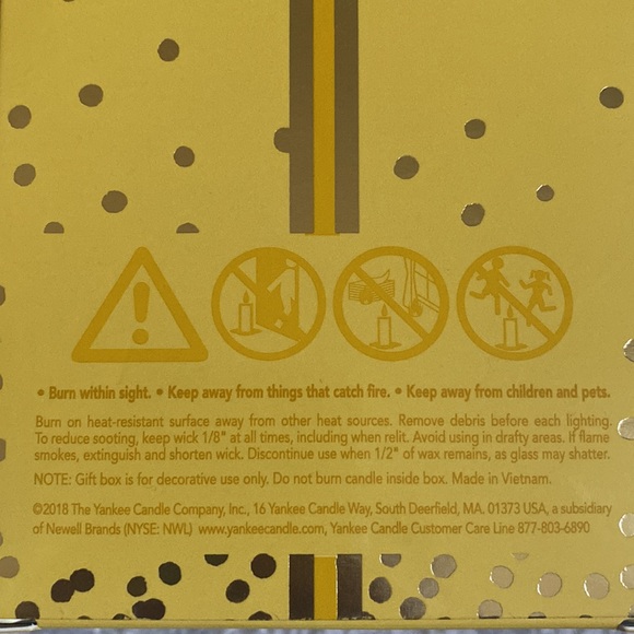 Yankee Candle: Christmas Cookie - Picture 2 of 2